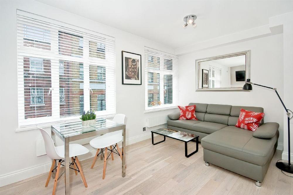 F3 Greek Street By City Living London Eksteriør billede